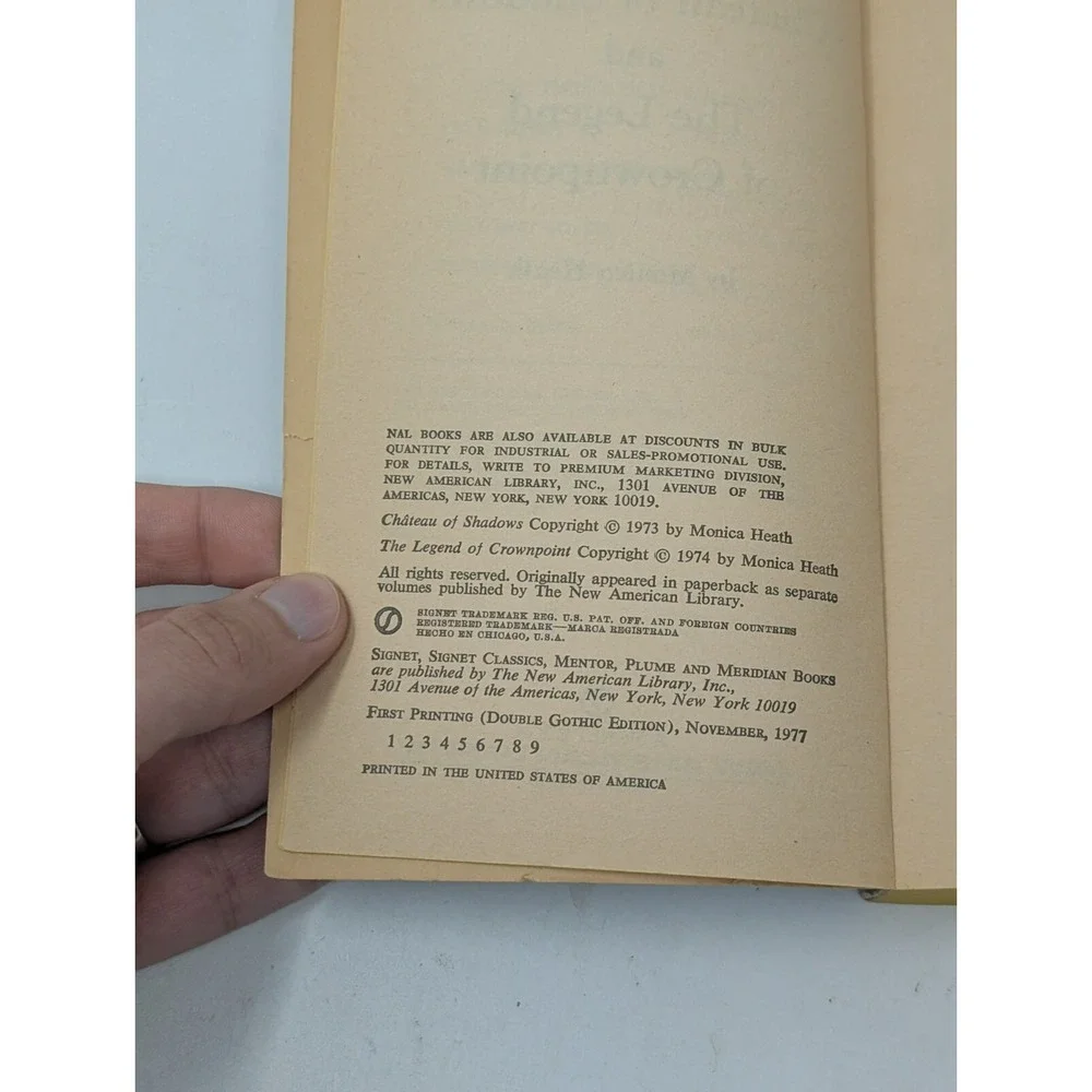 Chateau Of Shadows & Legend Of Crownpoint Heath Signet‎ Double Print Gothic Book